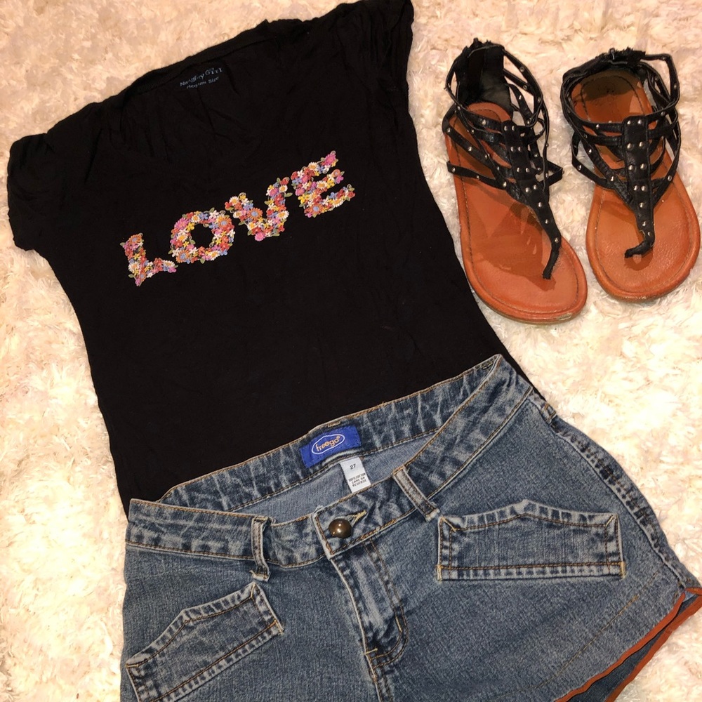 🧡BUNDLE PACKAGE Short shorts Sandal and Love Tee